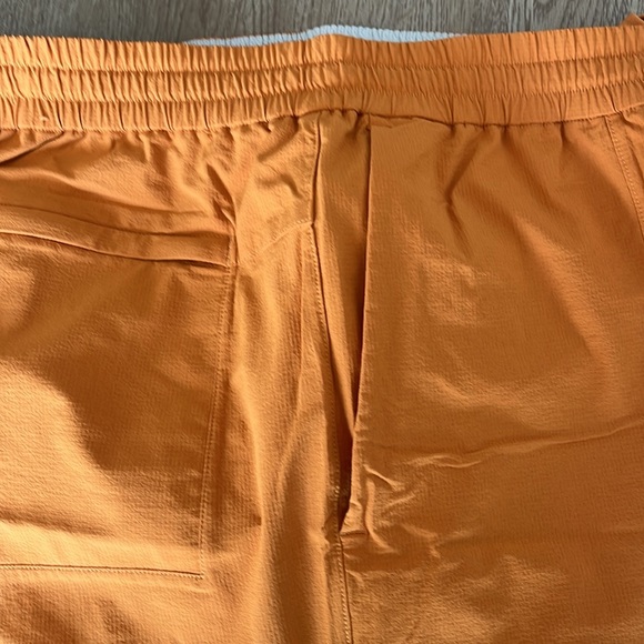 Bowline Lululemon Short 5” - Size:XL - Picture 6 of 6